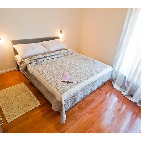 Olive Tree Appartement Podstrana