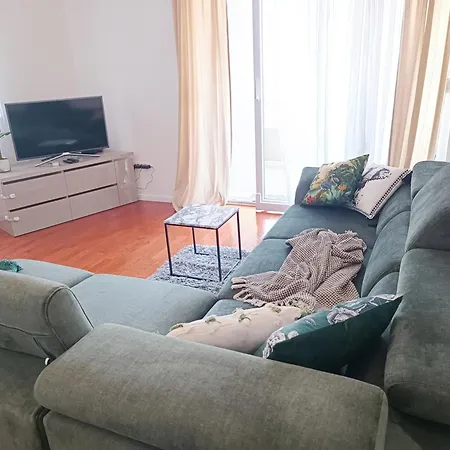 Apartment Olive Tree Podstrana